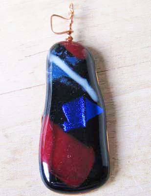 Pendant #044N (enlarged view)